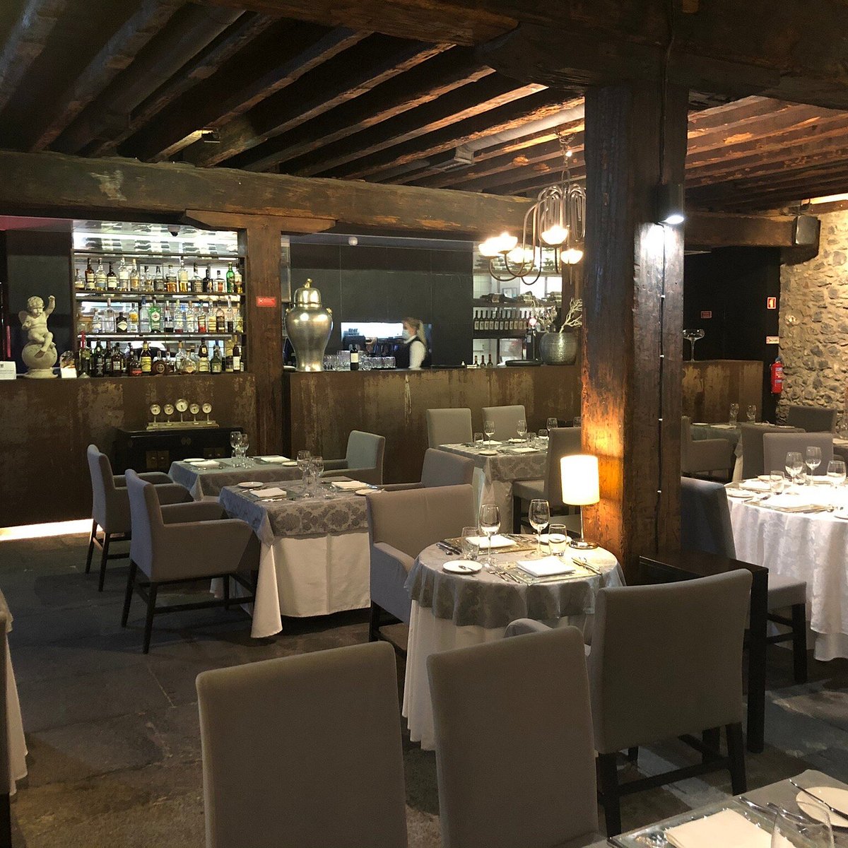 Armazém do Sal — Creative Cuisine Selected by the MICHELIN Guide